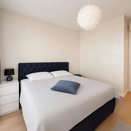 Aparthotel Queen's Park Belgrade
