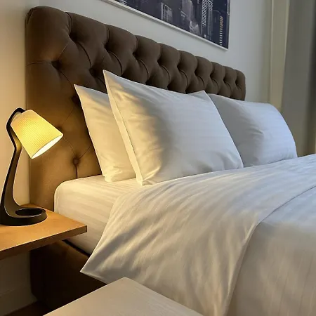 Aparthotel Queen's Park