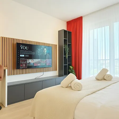 Aparthotel Queen's Park Belgrade