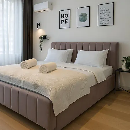 Queen's Park Aparthotel Belgrado