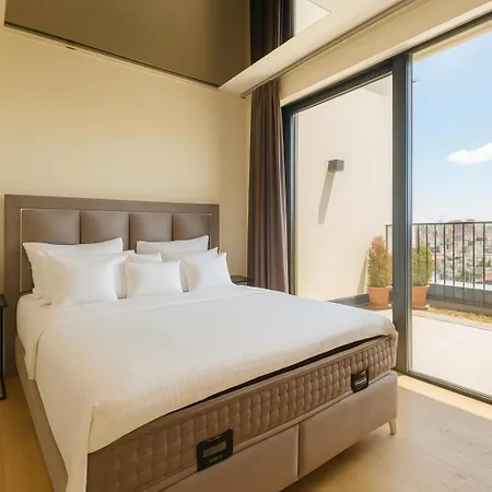 Aparthotel Queen's Park Belgrade